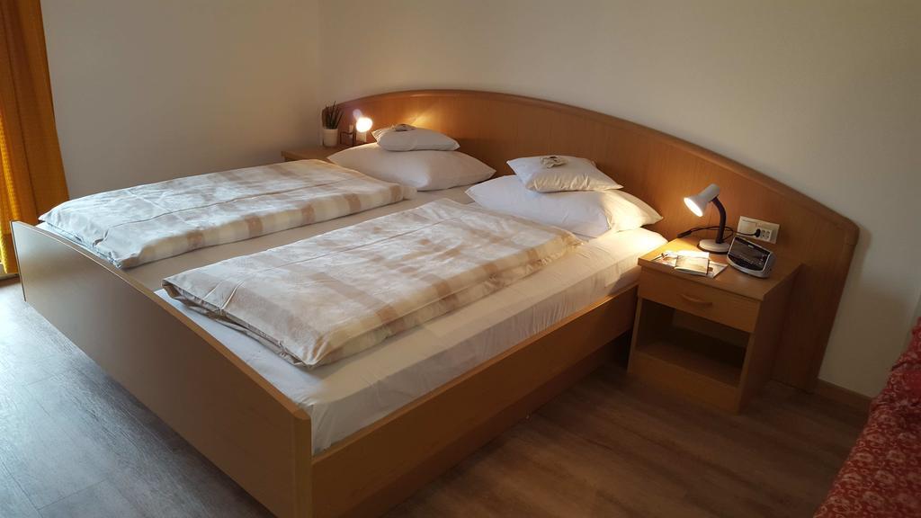Haus Sonnegg Apartment Marlengo Ngoại thất bức ảnh